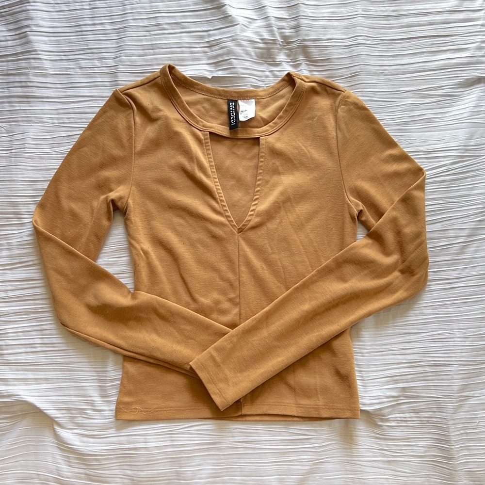 Tan Blouse Size: XS